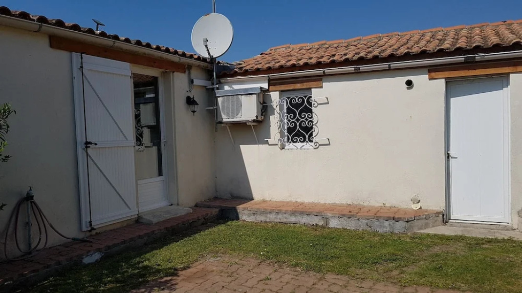 House With one Bedroom in Le Grand-village-plage, With Enclosed Garden and Wifi - 1 km From the Beach