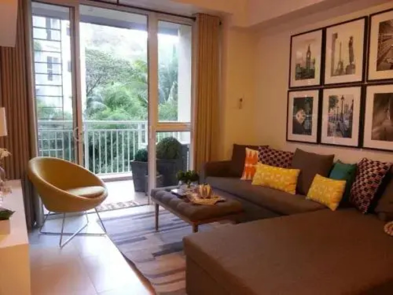 Condominium at Carola