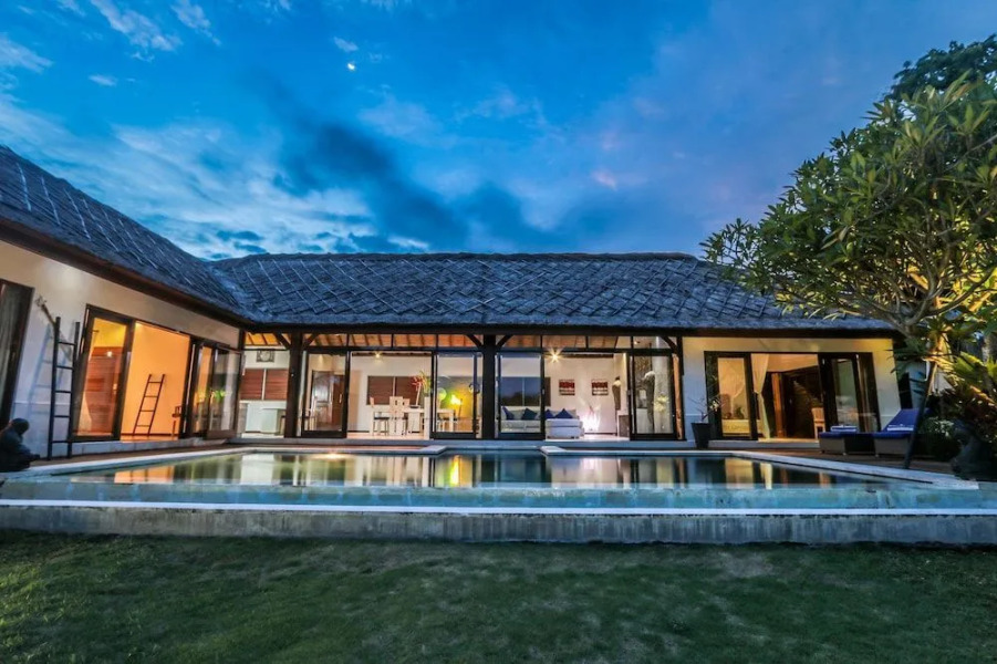 Villa Luna Maya
