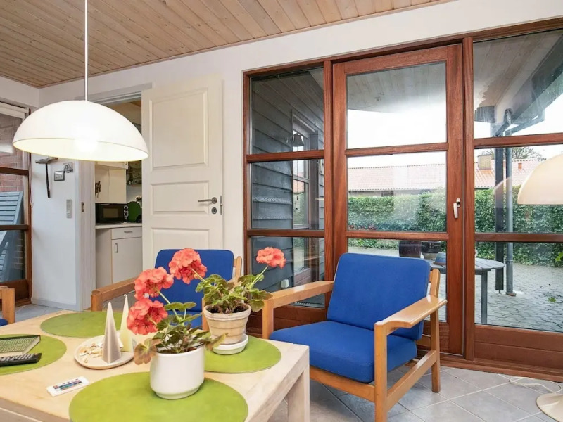 Cozy Holiday Home in RÃ¸dby With Beach Nearby