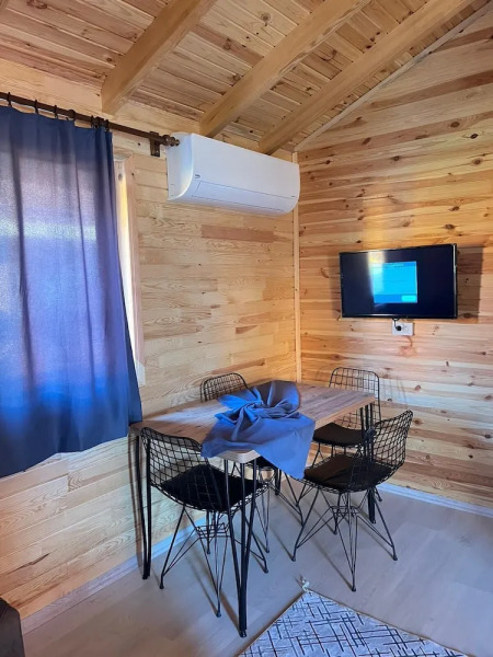 lemon garden bungalow