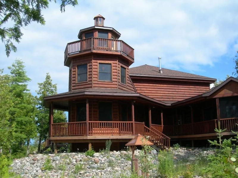 Ninemile Point B&B Inn