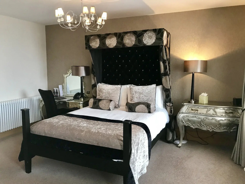 Ennios Boutique Hotel Rooms