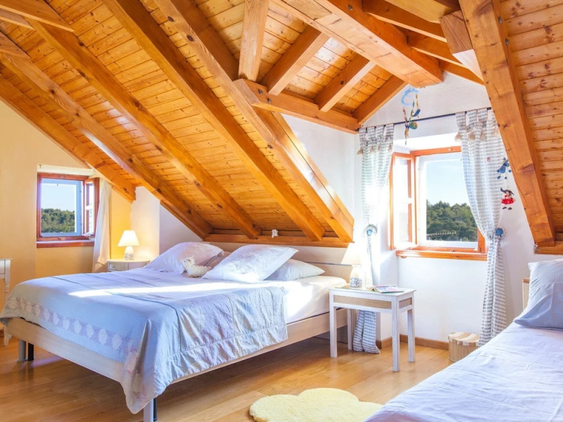 Heritage Villa near Milna with Private Swimming Pool