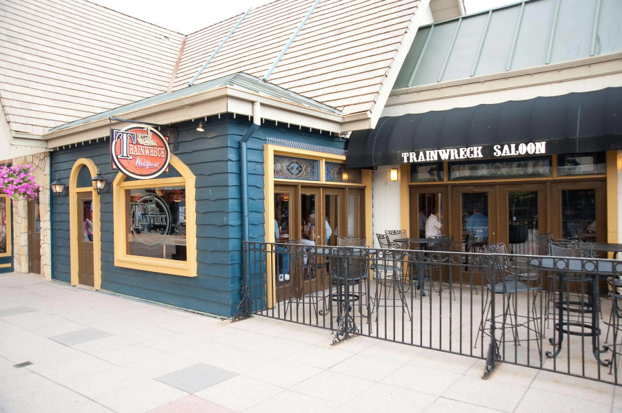 DoubleTree by Hilton St. Louis - Westport