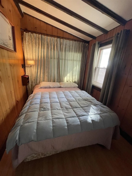 1901 House Limit 10 4 Bedroom Cottage by RedAwning