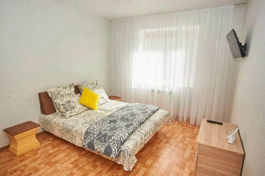 Апартаменты на улице 50 лет ВЛКСМ 97