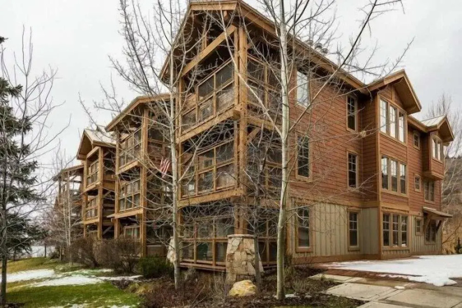 Updated Town Pointe by Park City Vacations