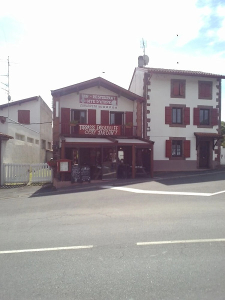 Gite Zuharpeta Randonneurs Pèlerins - Hostel