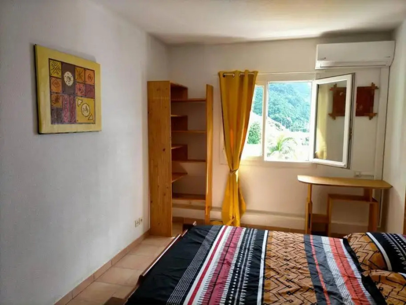 Bel appartement avec piscine, face à la mer