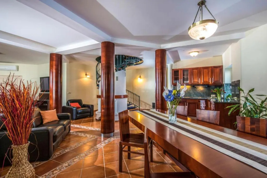 Forest Hills Hotel & Golf