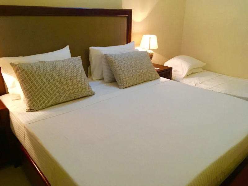 Nalendra - Beachfront & Villa