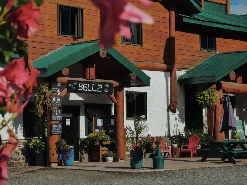 Bell 2 Lodge