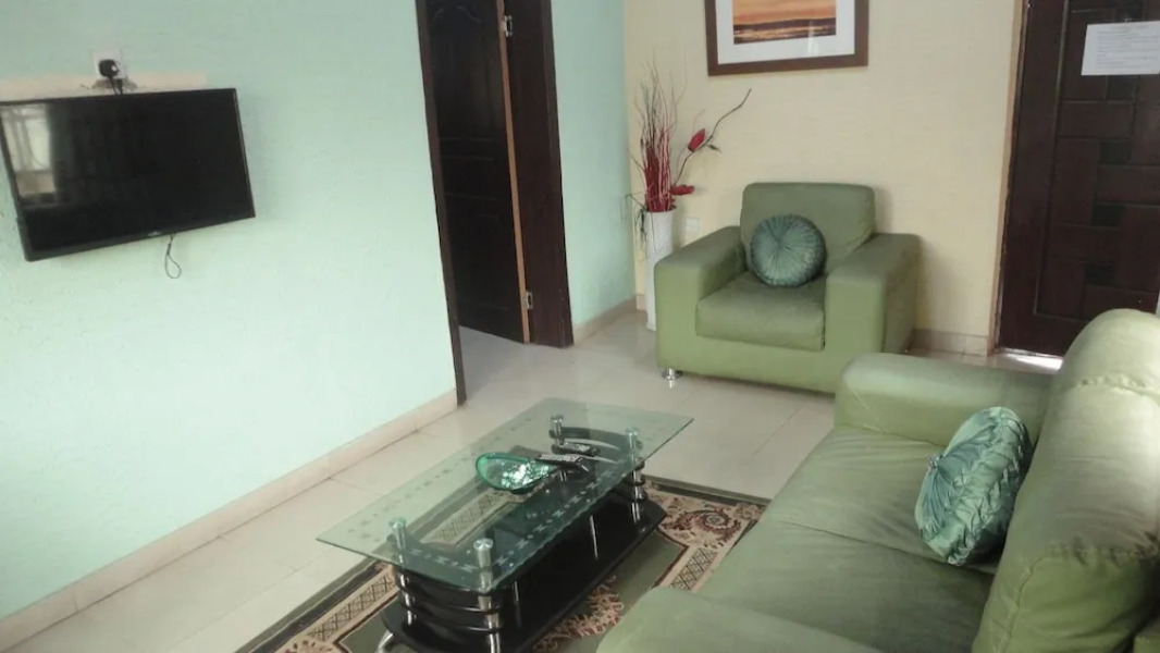 Hallmark Suites Itori