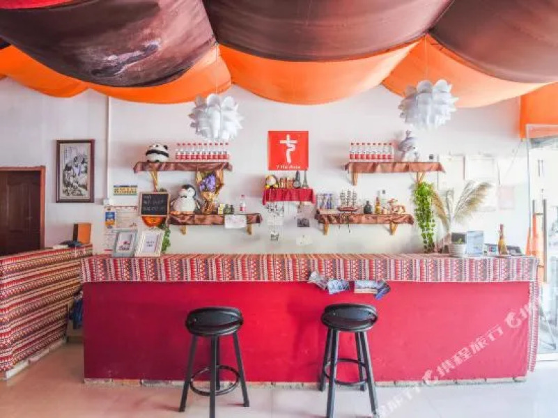 7 Hu Youpin Youth Hostel