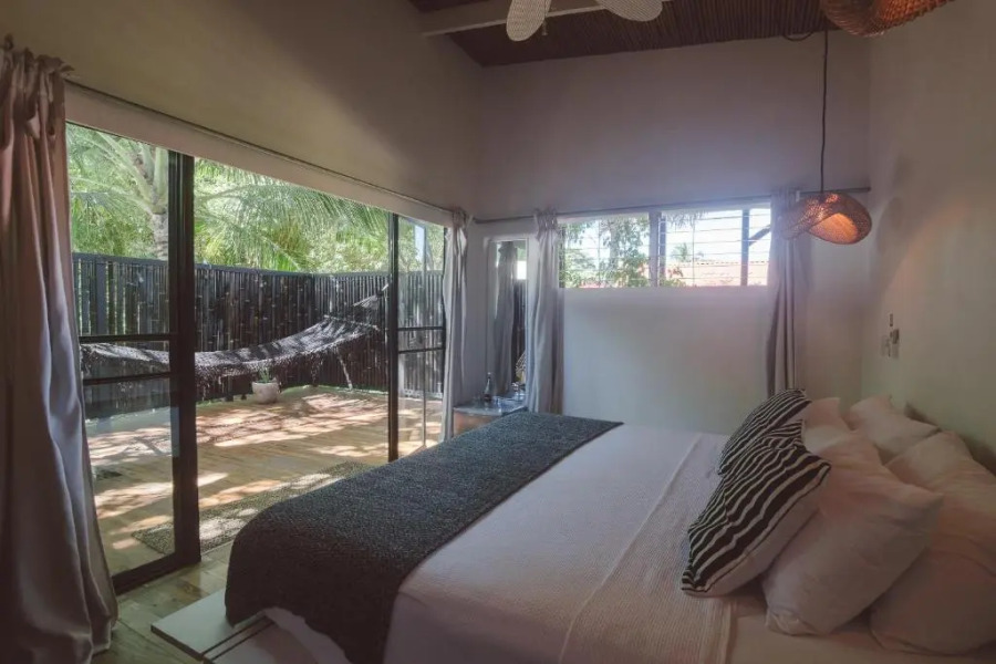 La Negra Surf Hotel & Soda