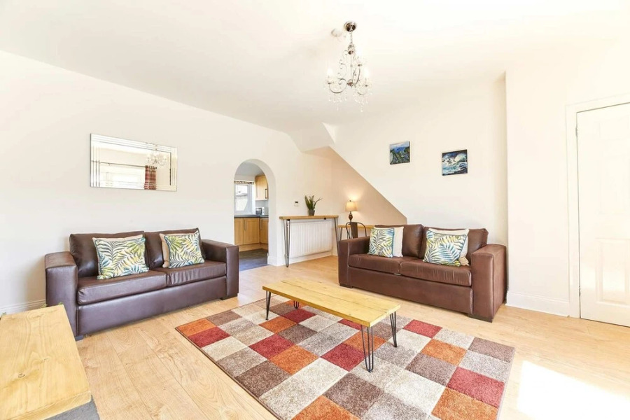 Host Stay Dalton Rest