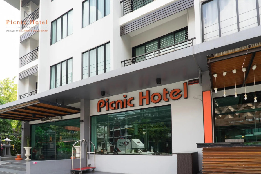 Picnic Hotel Bangkok