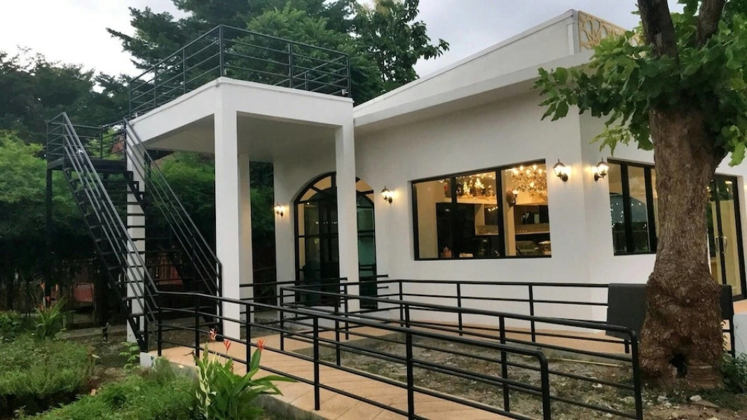 Arthit-Thai Orchard & Resort