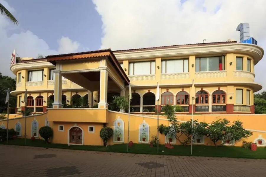 Girasol Beach Resort