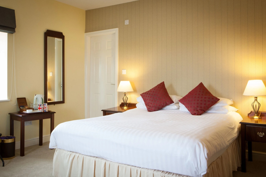 The Lamplighter Dining- Rooms