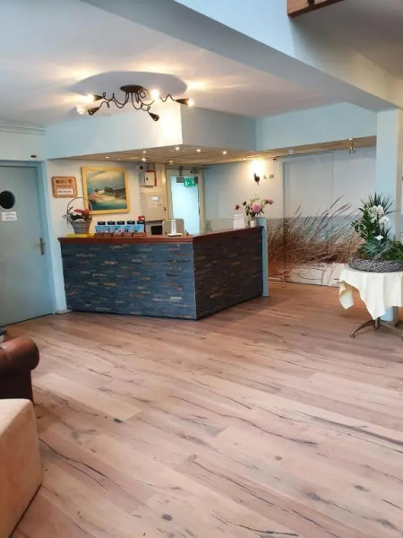 Отель Joli Bergen