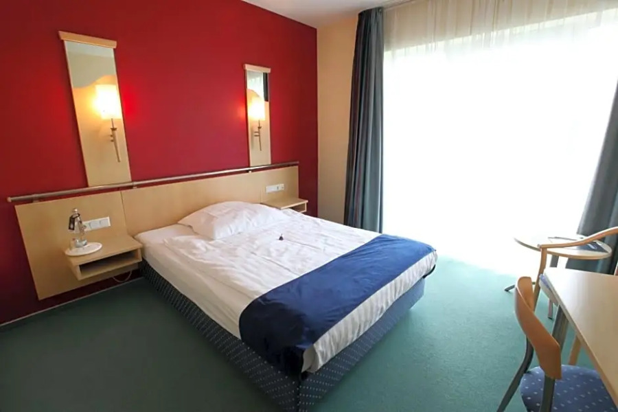 Hotel Sternzeit (ex Esplanade Parkhotel)