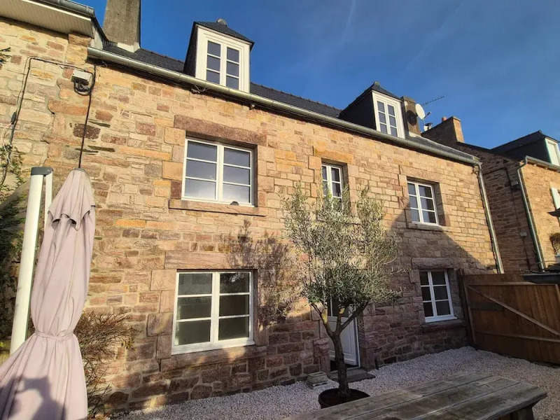 Nice Holiday Flat, 100 m From the Beach, Erquy