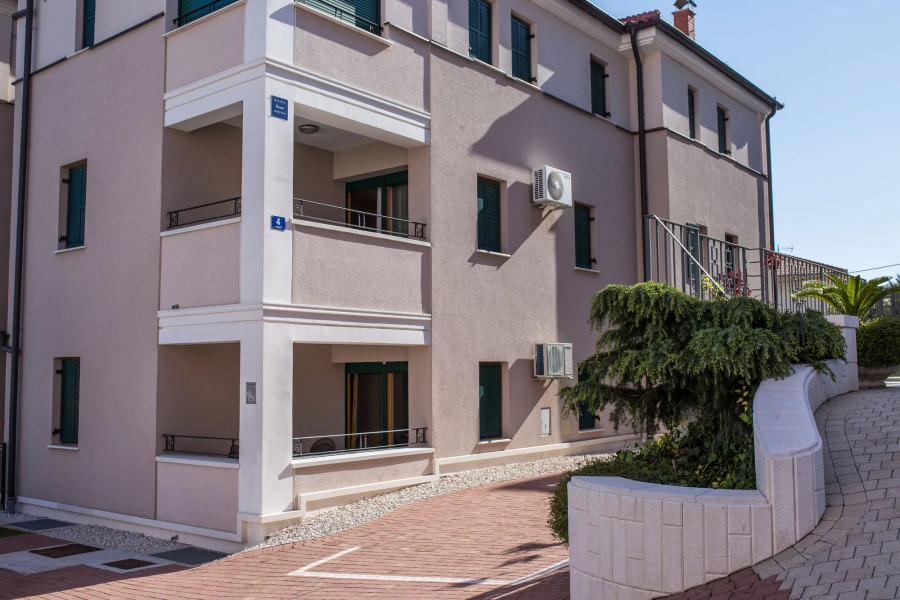 Apartments Villa Novak 1