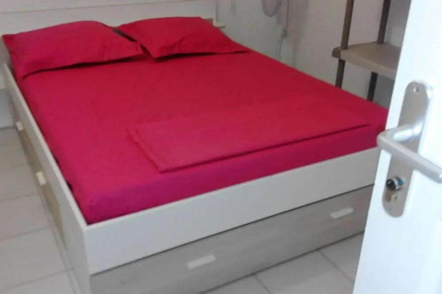 House with One Bedroom in Petit Bourg, with Enclosed Garden And Wifi