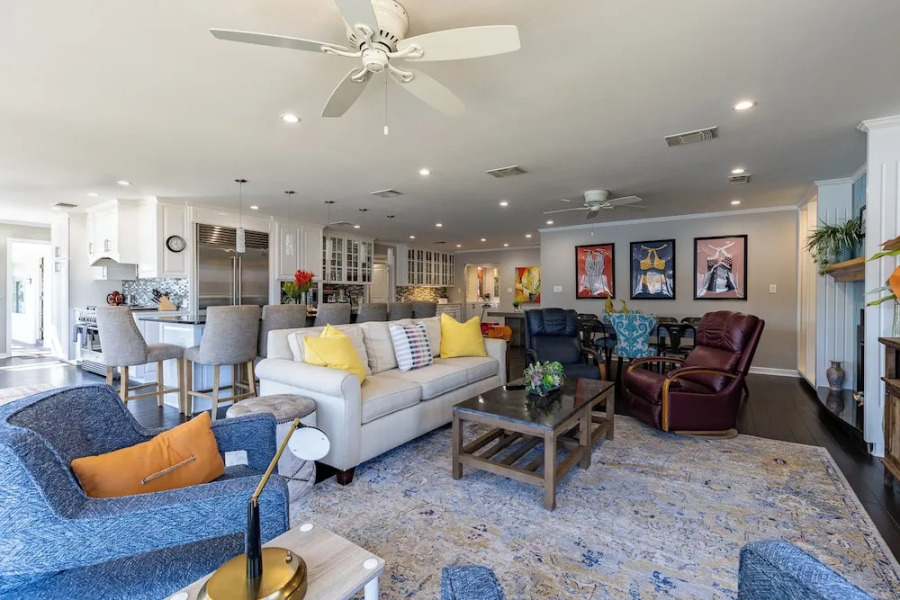 Luxurious Lakehouse With Indoor Pool-hot Tub-fire Pit