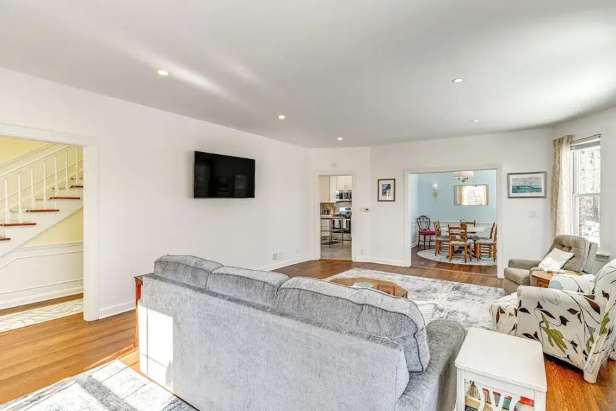 Bright Home Near Pine Lake w/ Deck & Yard