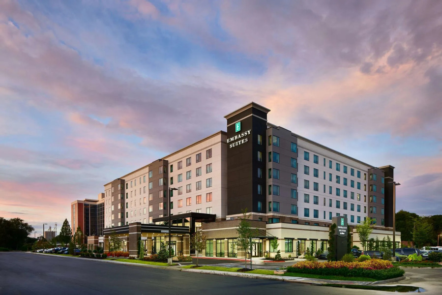 Embassy Suites by Hilton Atlanta Airport North