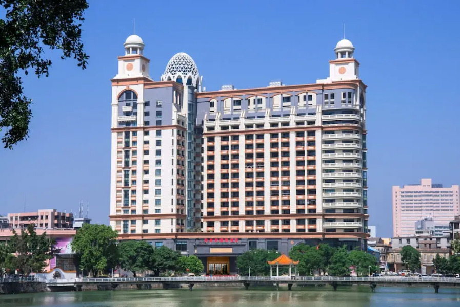 Taishan Jos Hotel