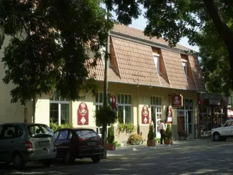 Winklerház Panzió- Étterem