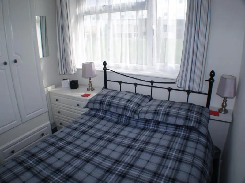 Sunny View, 87 Brambles Chine