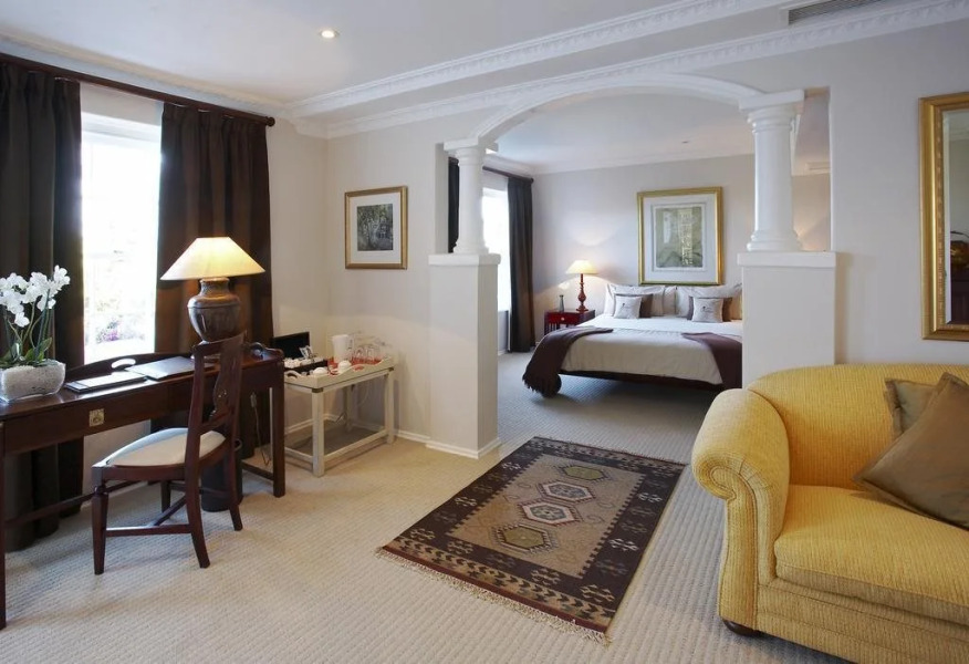 Stillness Manor & Spa