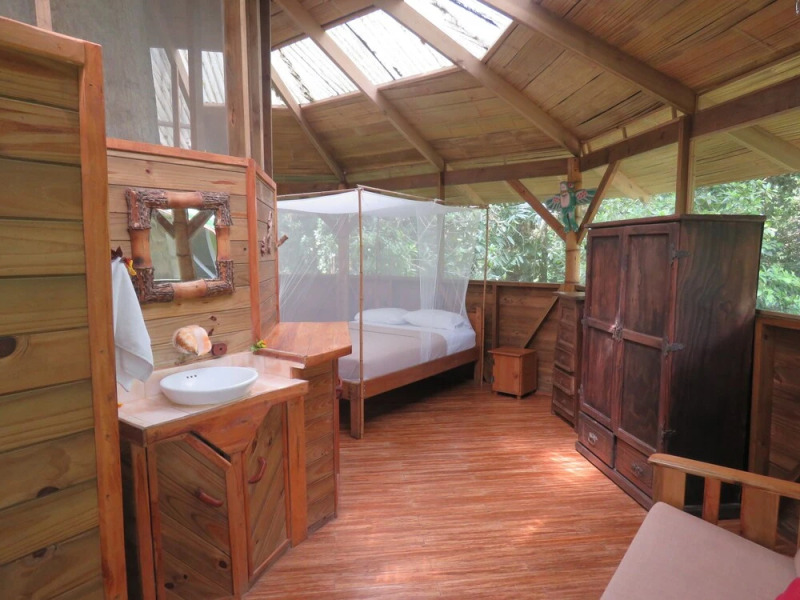 Finca Bellavista Treehouse Community