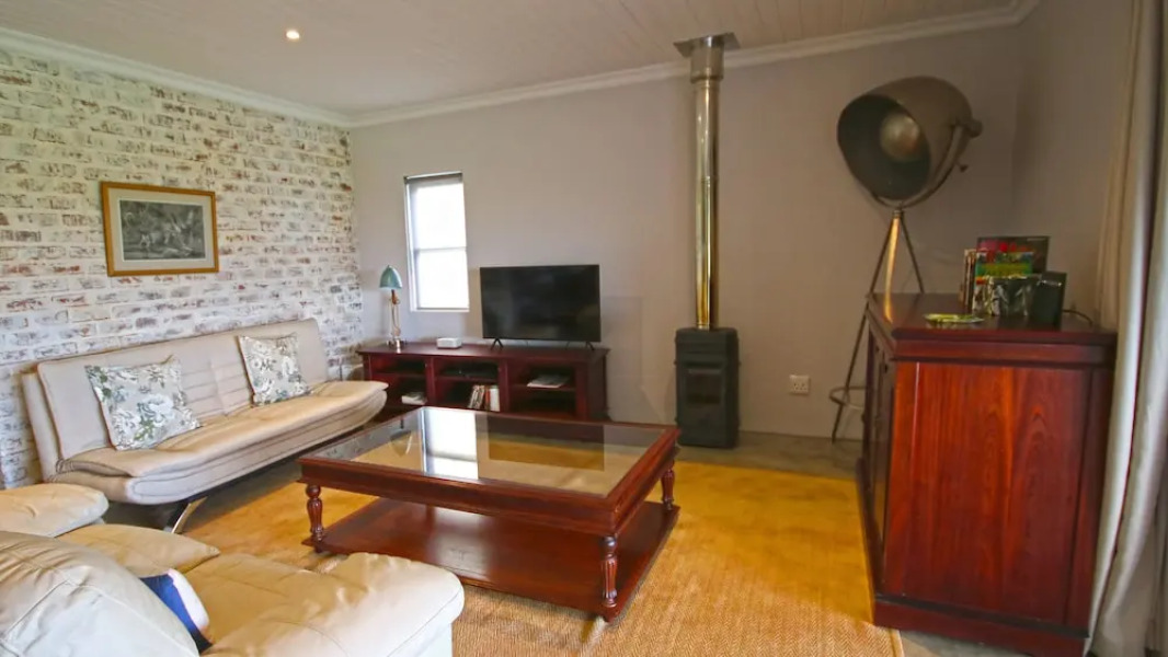 Lark Rise Guest Farm