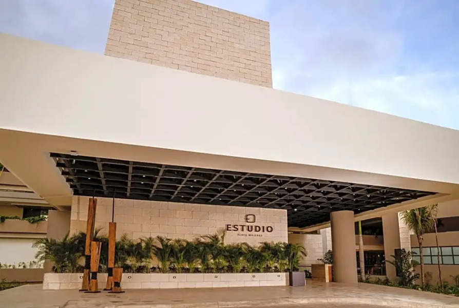 Inspira Atelier Playa Mujeres