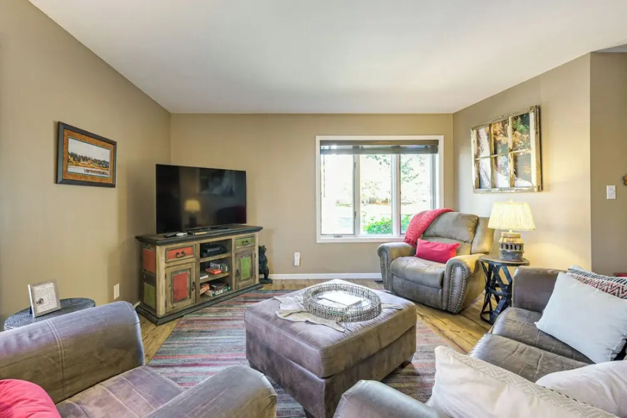 Hike, Ski & Dine: Pagosa Springs Getaway!