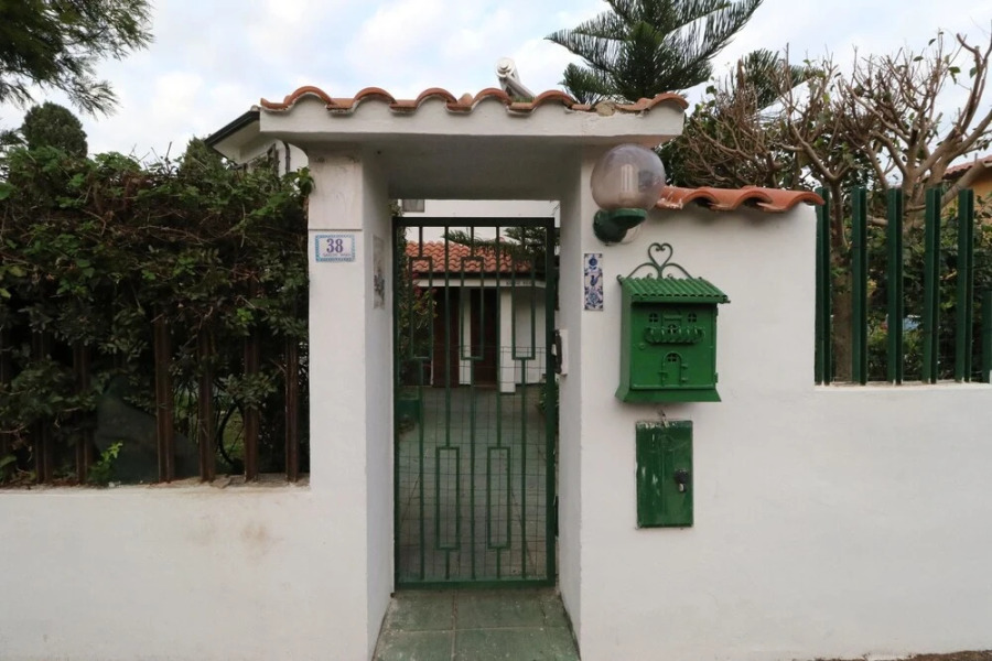 Apartment With one Bedroom in Capoterra, With Wonderful Mountain View,