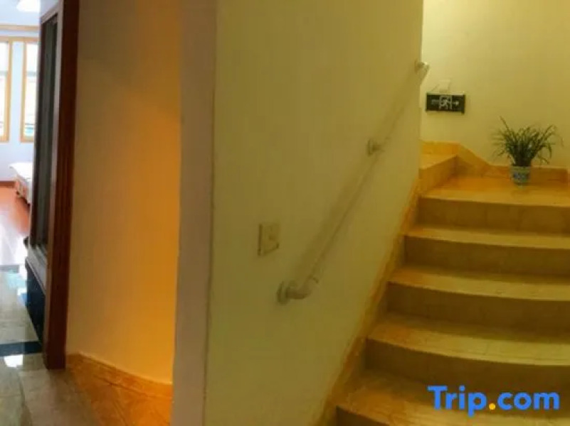 Zhoushan Tahua Xiaozhuang Impression Hotel