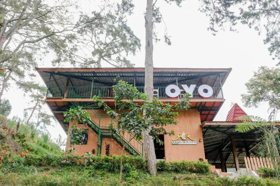 OYO 1175 Oemah Djowo Resort