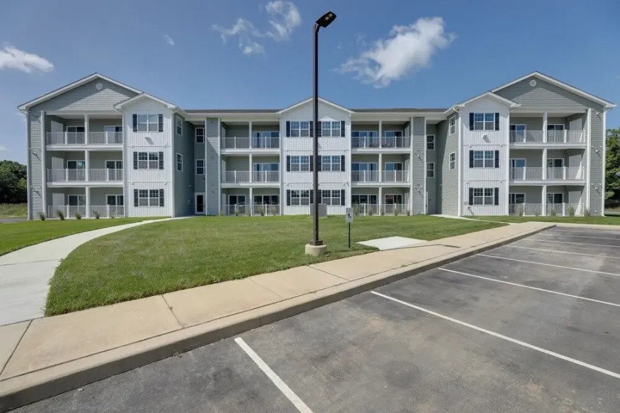 Bayfront Condo w/ Pool Access, Near Rehoboth Beach