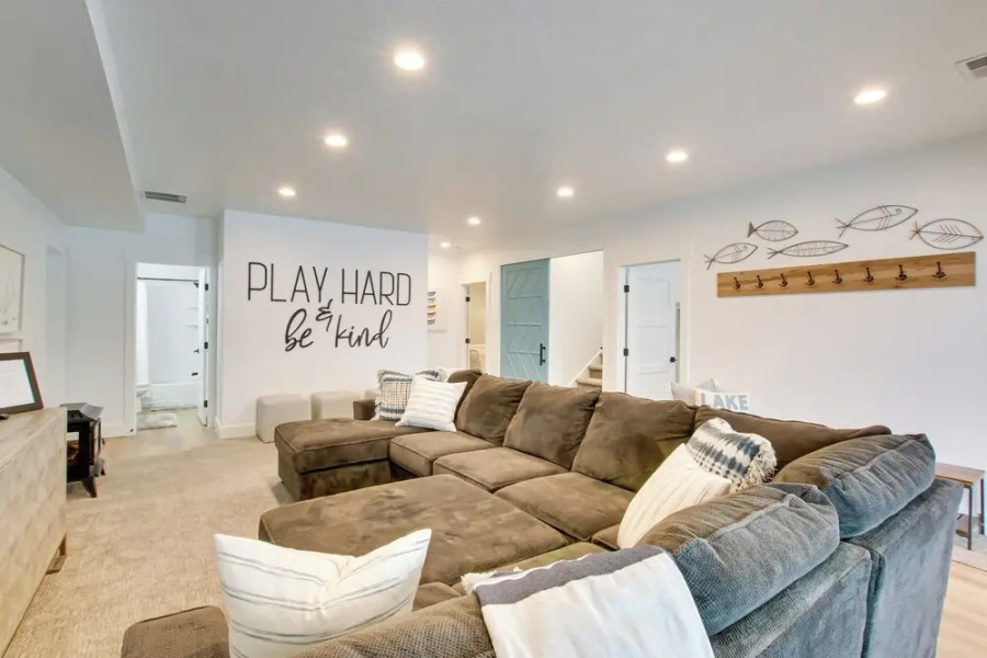 Pool Access & Lake Views: Modern Garden City Home