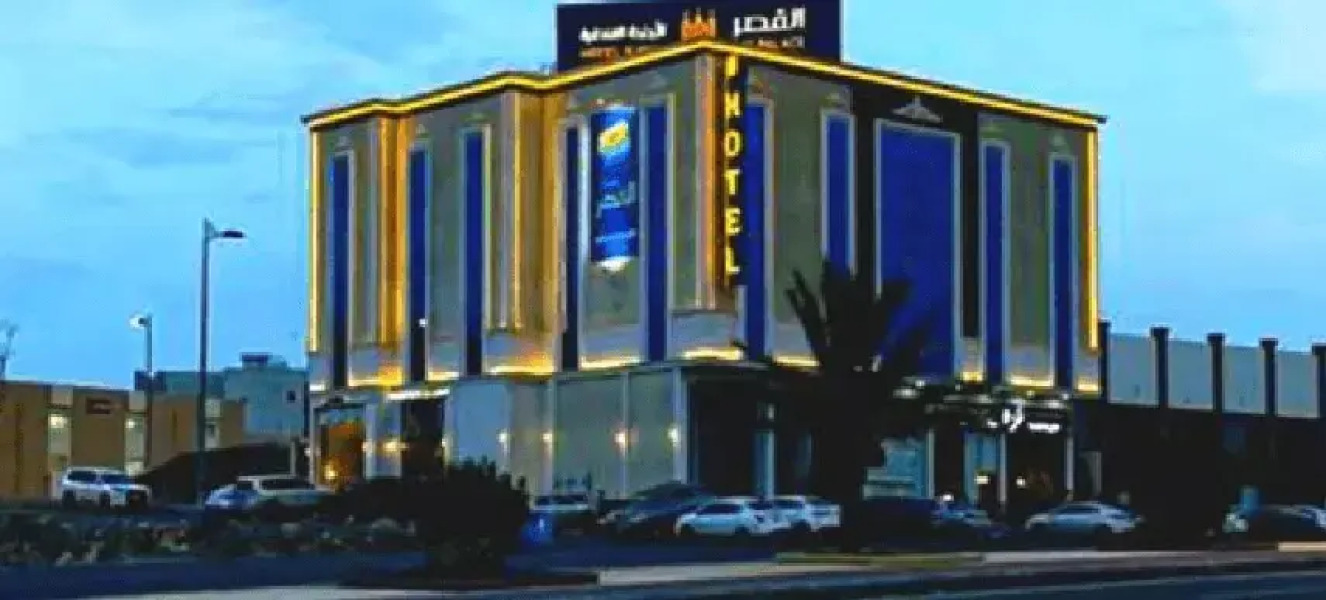 The Palace Hotel Suites