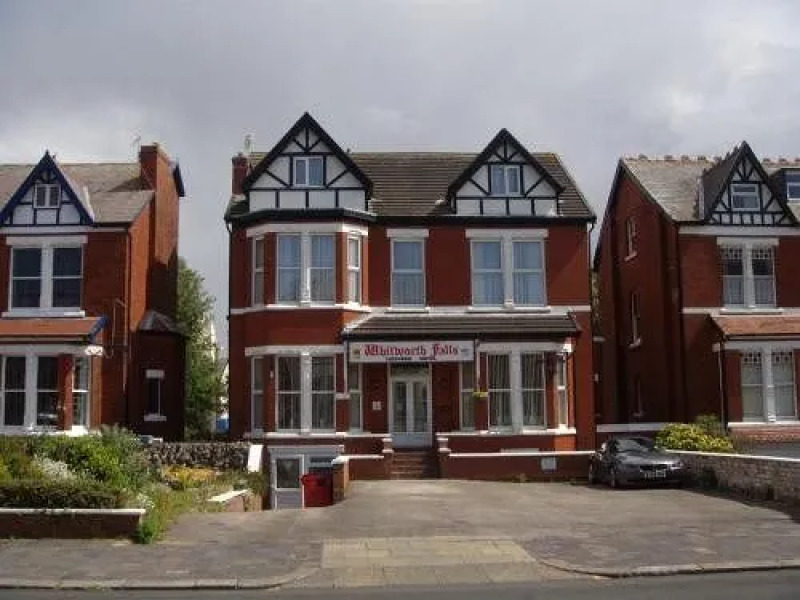 Whitworth Falls Hotel