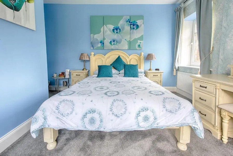 Halmer Grange Guest House