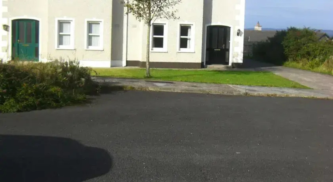 Castlecove Holiday Homes